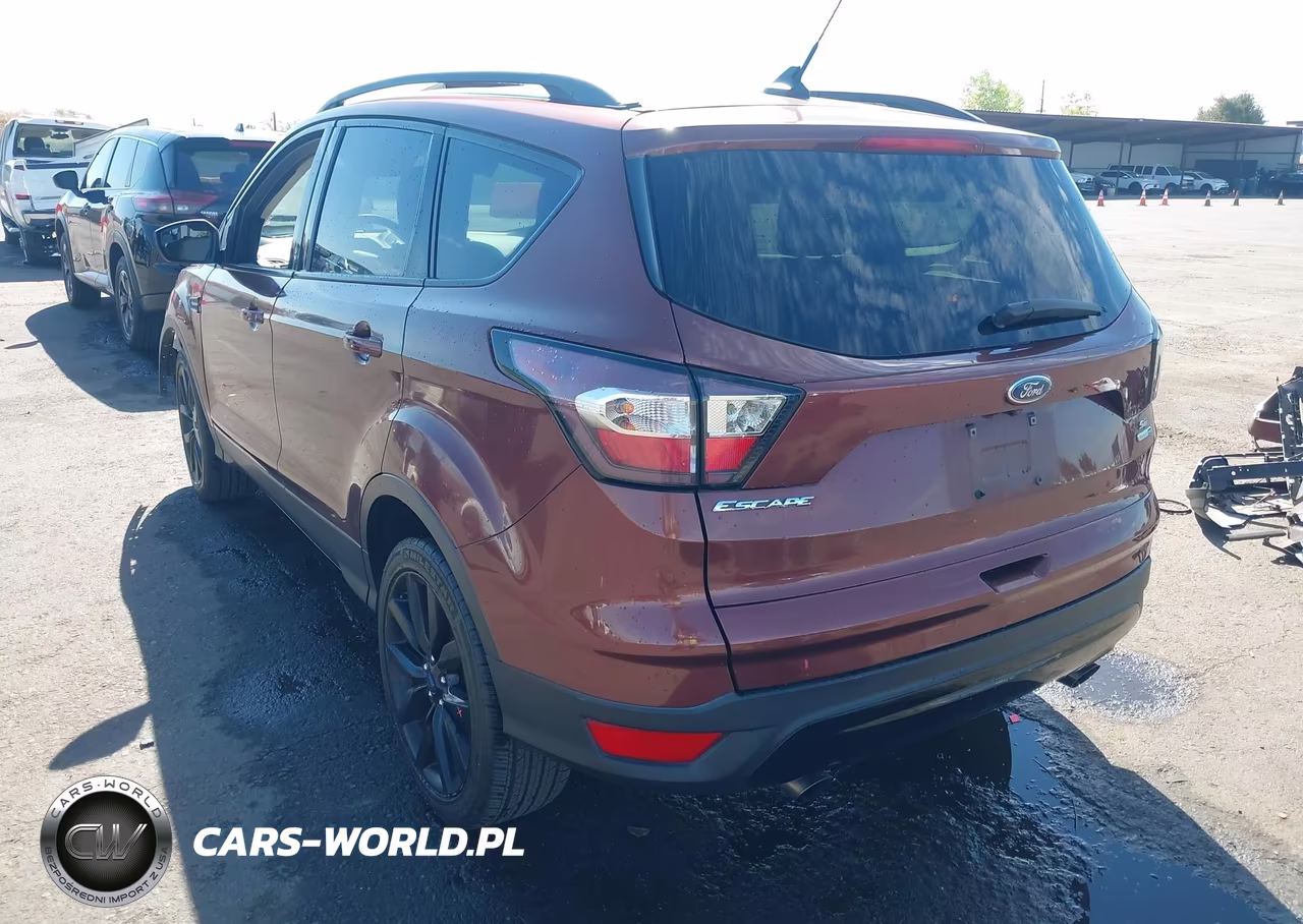 2018 Ford Escape Se VIN:1FMCU9GD5JUA92274 - 3