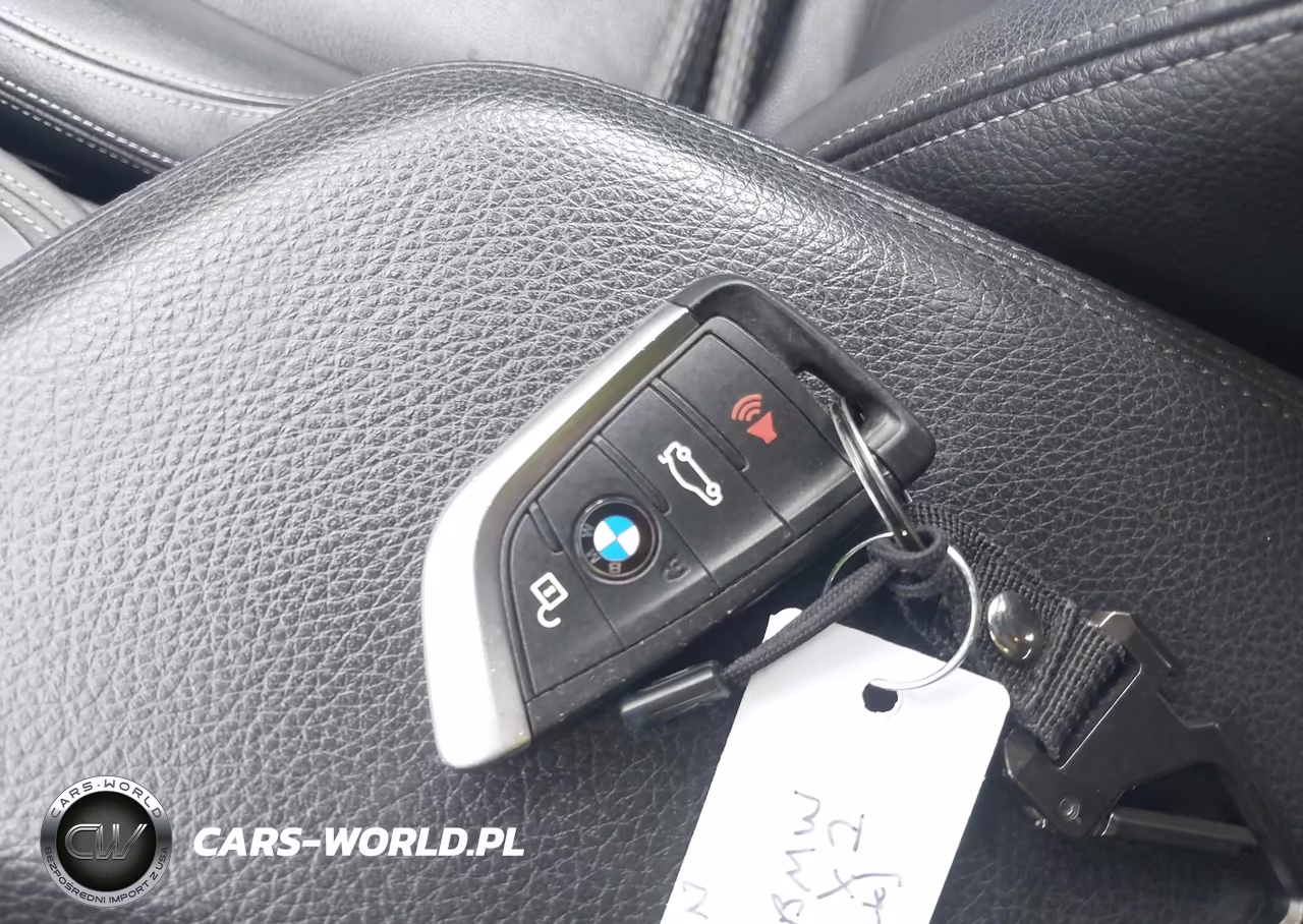 2018 BMW X1 Sdrive28I VIN:WBXHU7C36J5H40247 - 11