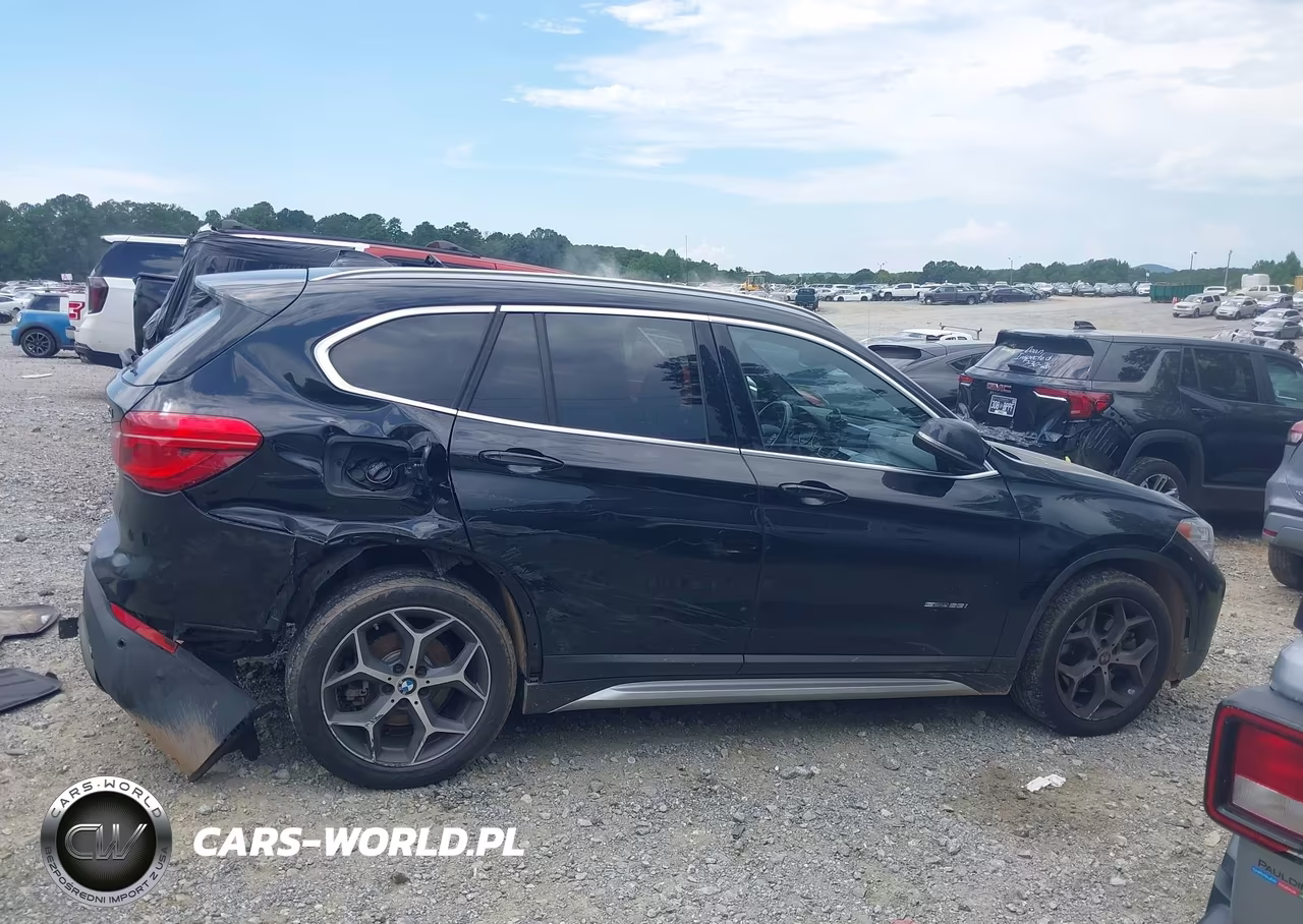 2018 BMW X1 Sdrive28I VIN:WBXHU7C36J5H40247 - 13