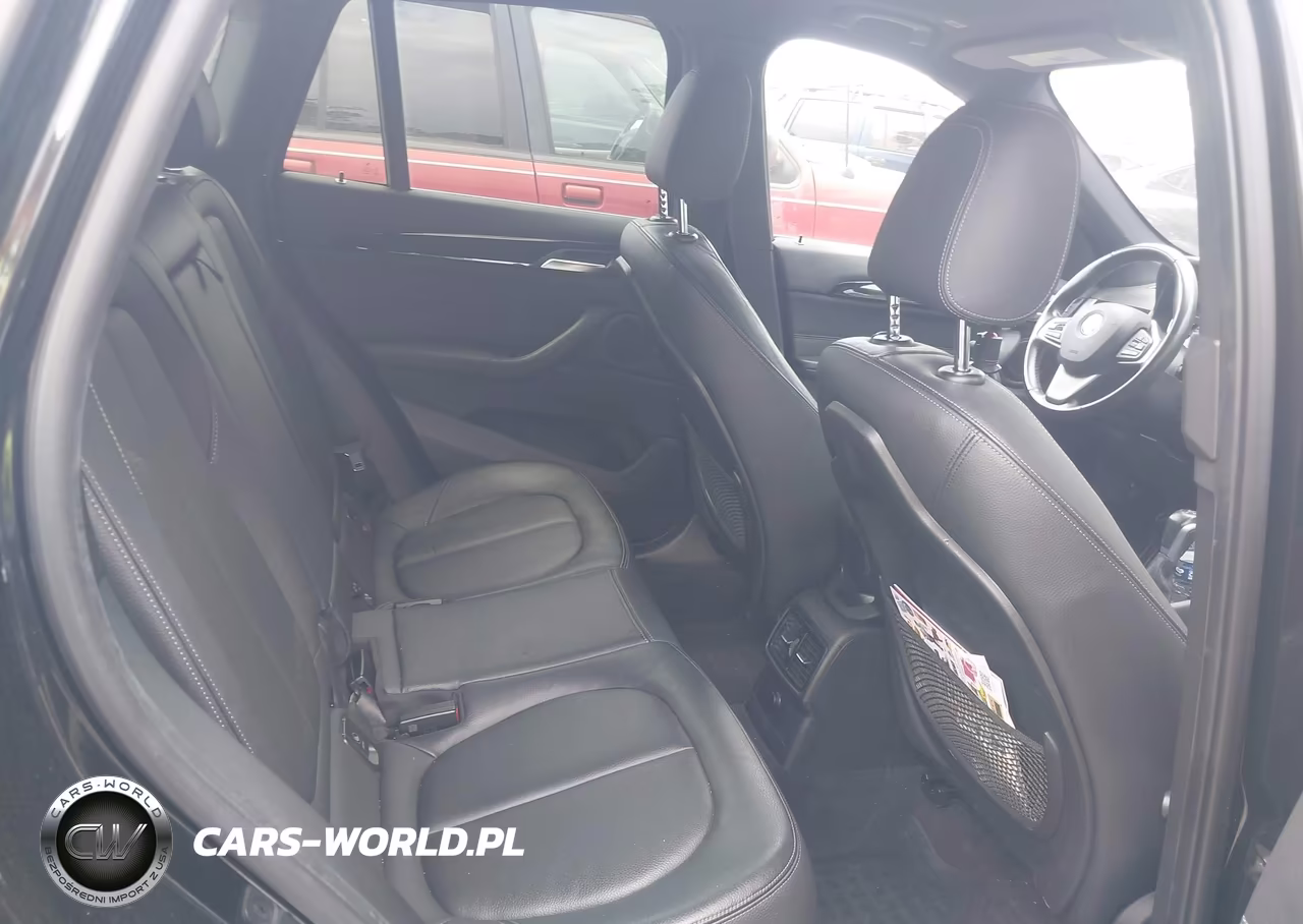 2018 BMW X1 Sdrive28I VIN:WBXHU7C36J5H40247 - 8