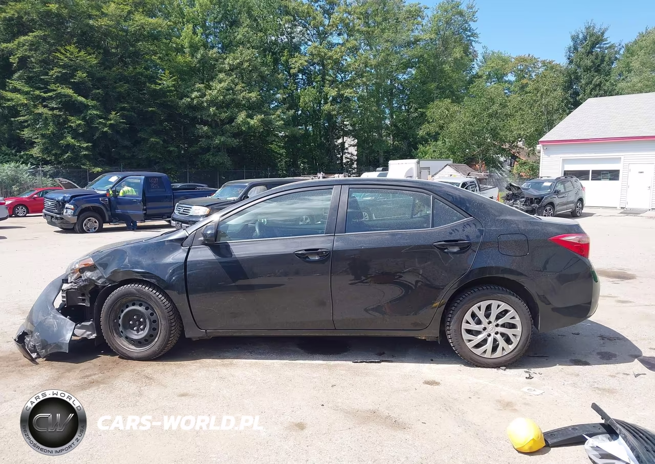 2019 Toyota Corolla Le VIN:2T1BURHE3KC135998 - 15