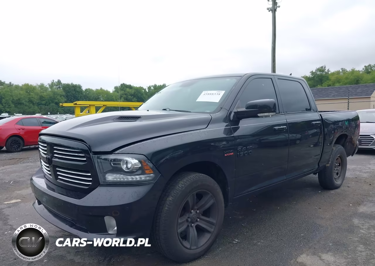 2016 Ram 1500 Sport VIN:1C6RR7MT4GS105656 - 2