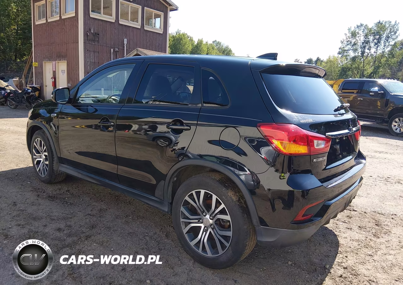 2018 Mitsubishi Outlander Sport 2.0 Es VIN:JA4AP3AU6JZ029819 - 3