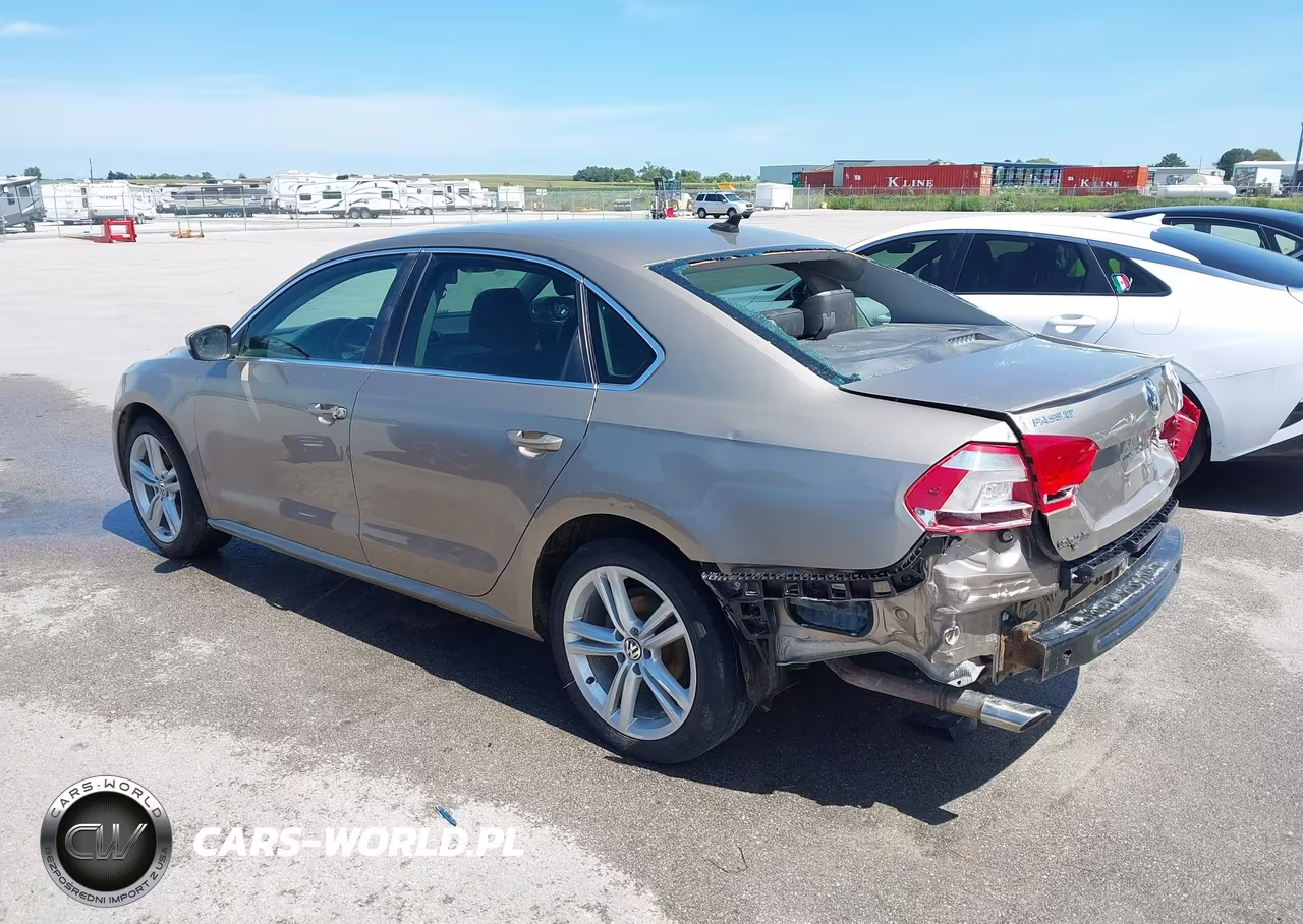 2015 Volkswagen Passat 2.0L Tdi Se VIN:1VWBV7A34FC067569 - 3