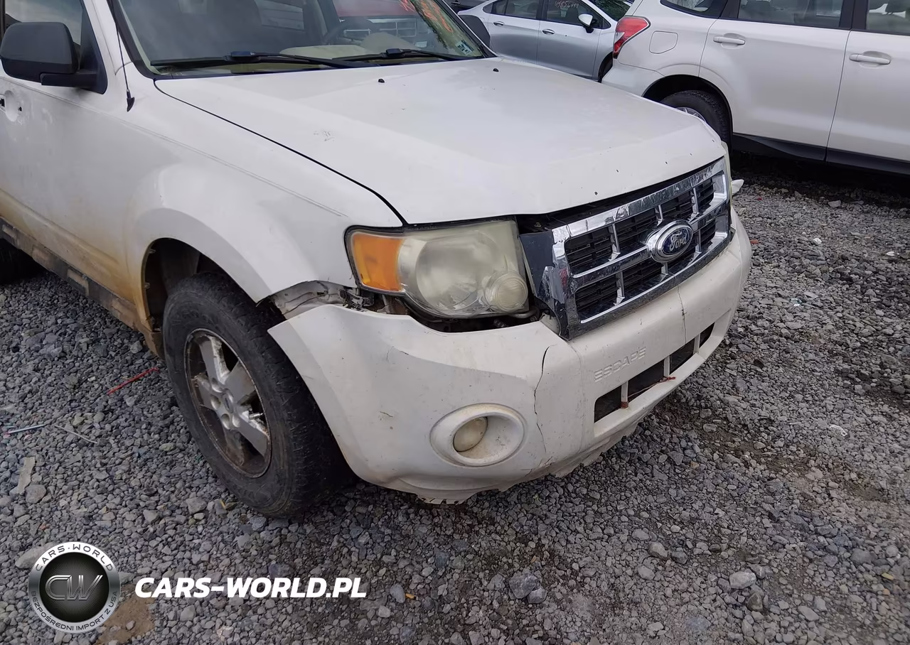 2010 Ford Escape Xlt VIN:1FMCU9D75AKC51739 - 6