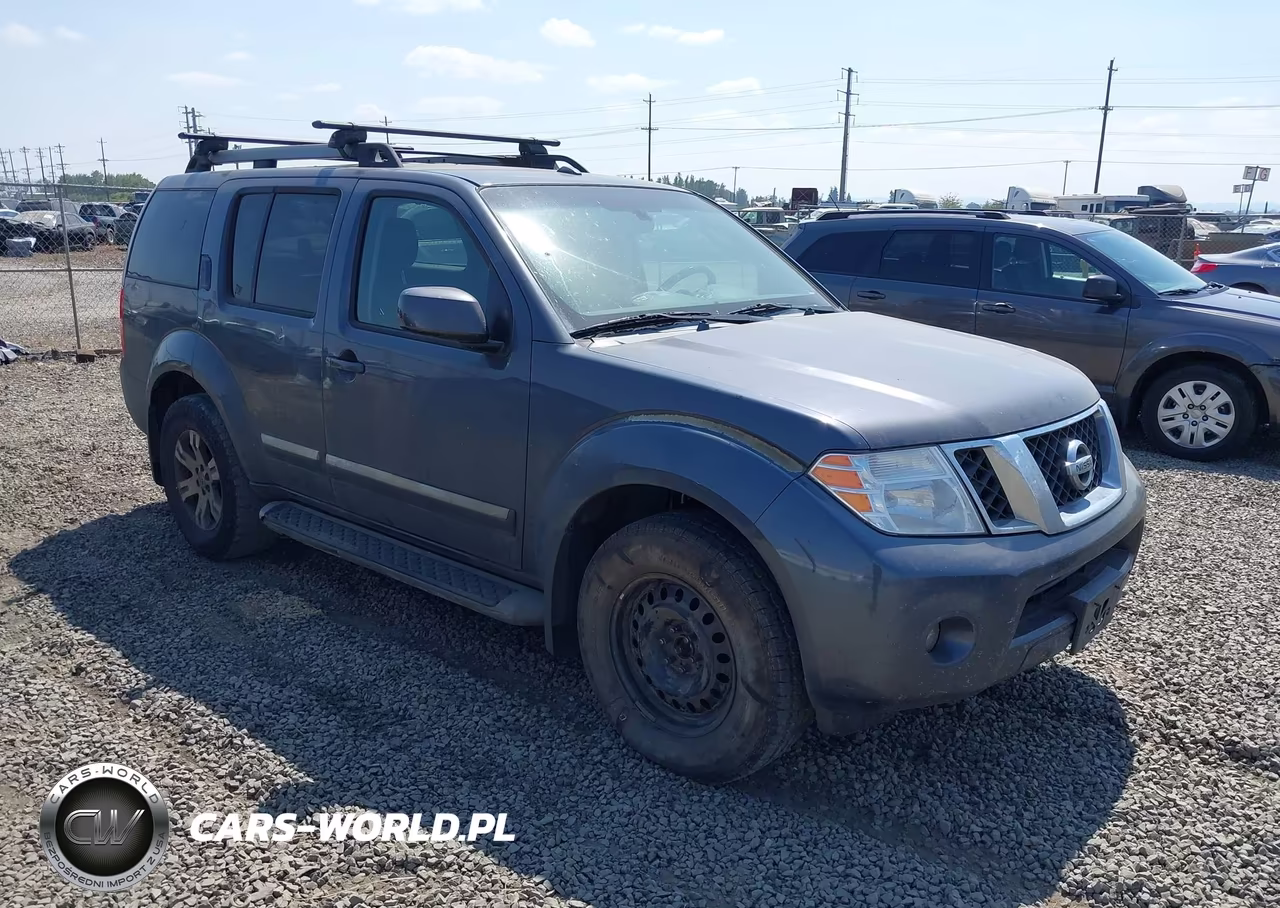 2011 Nissan Pathfinder Silver