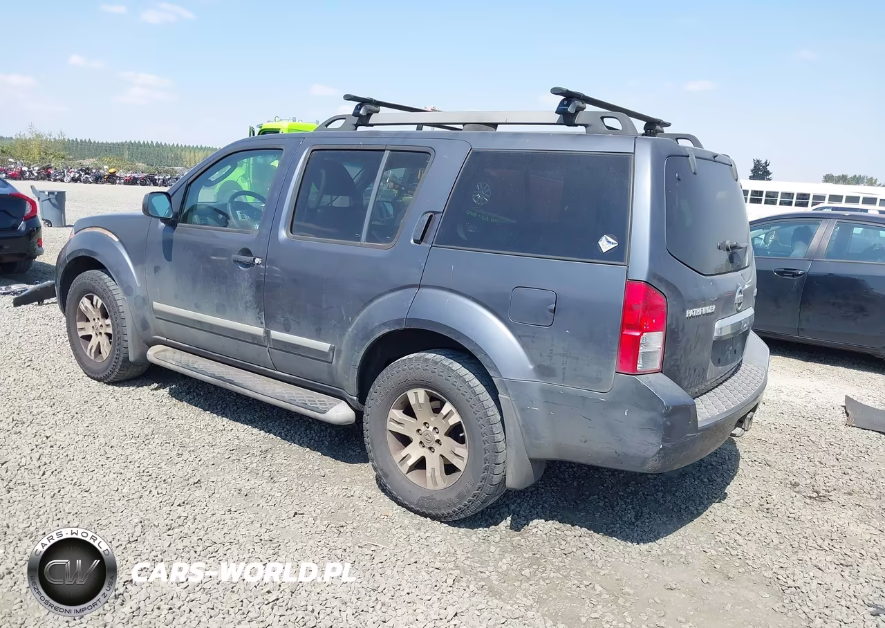 2011 Nissan Pathfinder Silver VIN:5N1AR1NB7BC621016 - 3