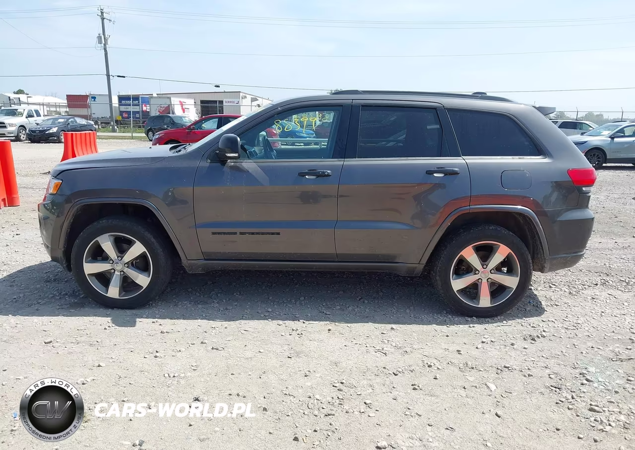 2015 Jeep Grand Cherokee Overland VIN:1C4RJFCG0FC704741 - 14