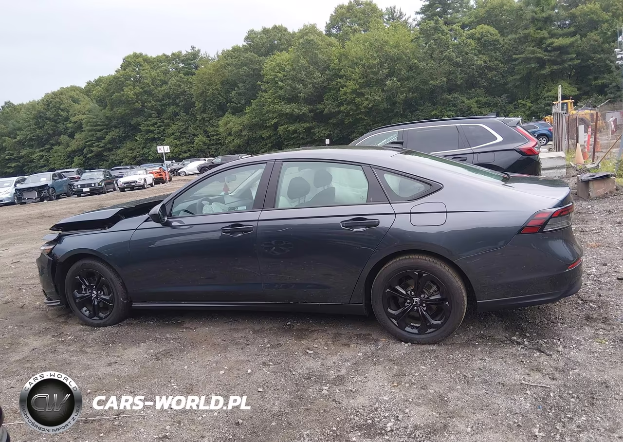 2025 Honda Accord Se VIN:1HGCY1F45SA067598 - 14