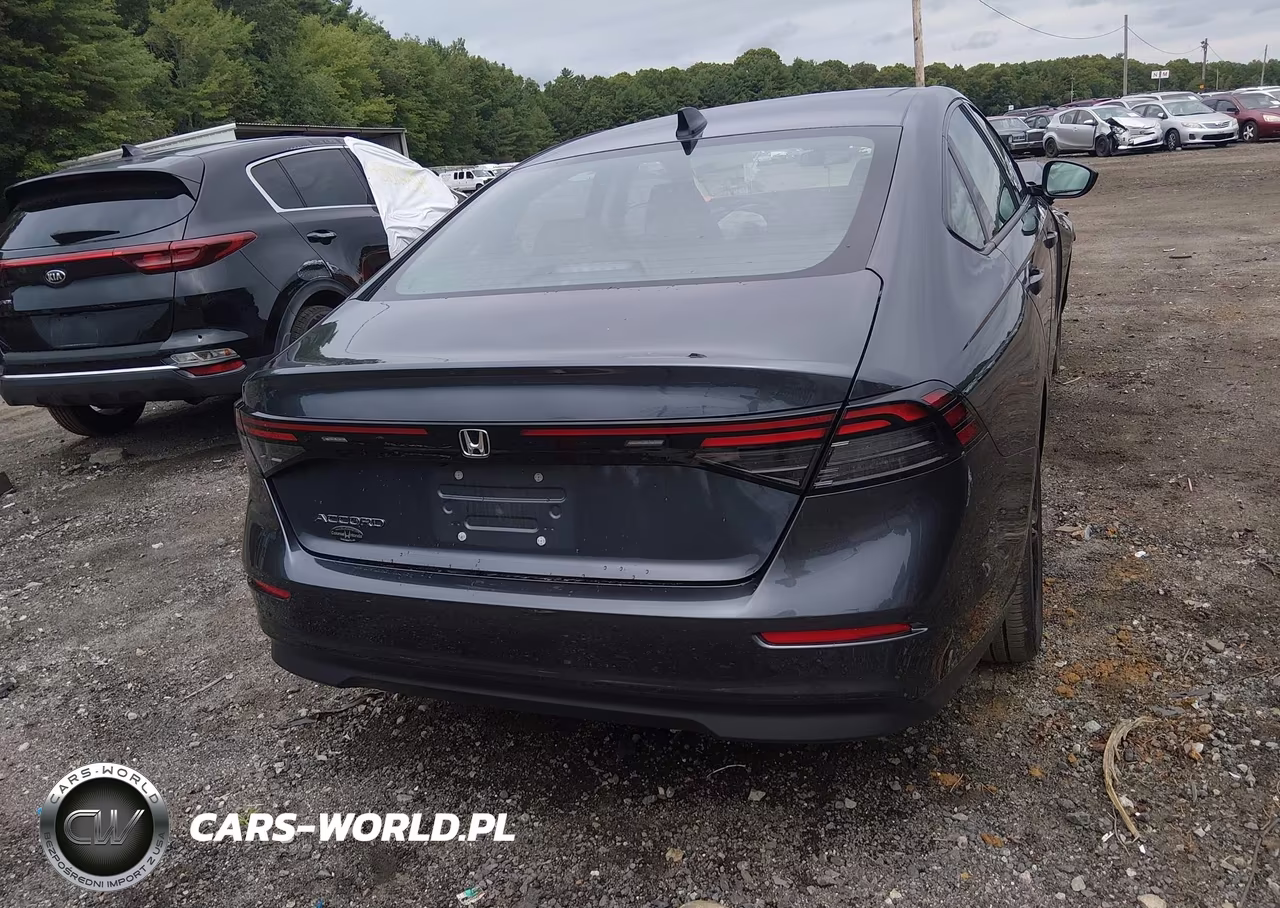 2025 Honda Accord Se VIN:1HGCY1F45SA067598 - 16
