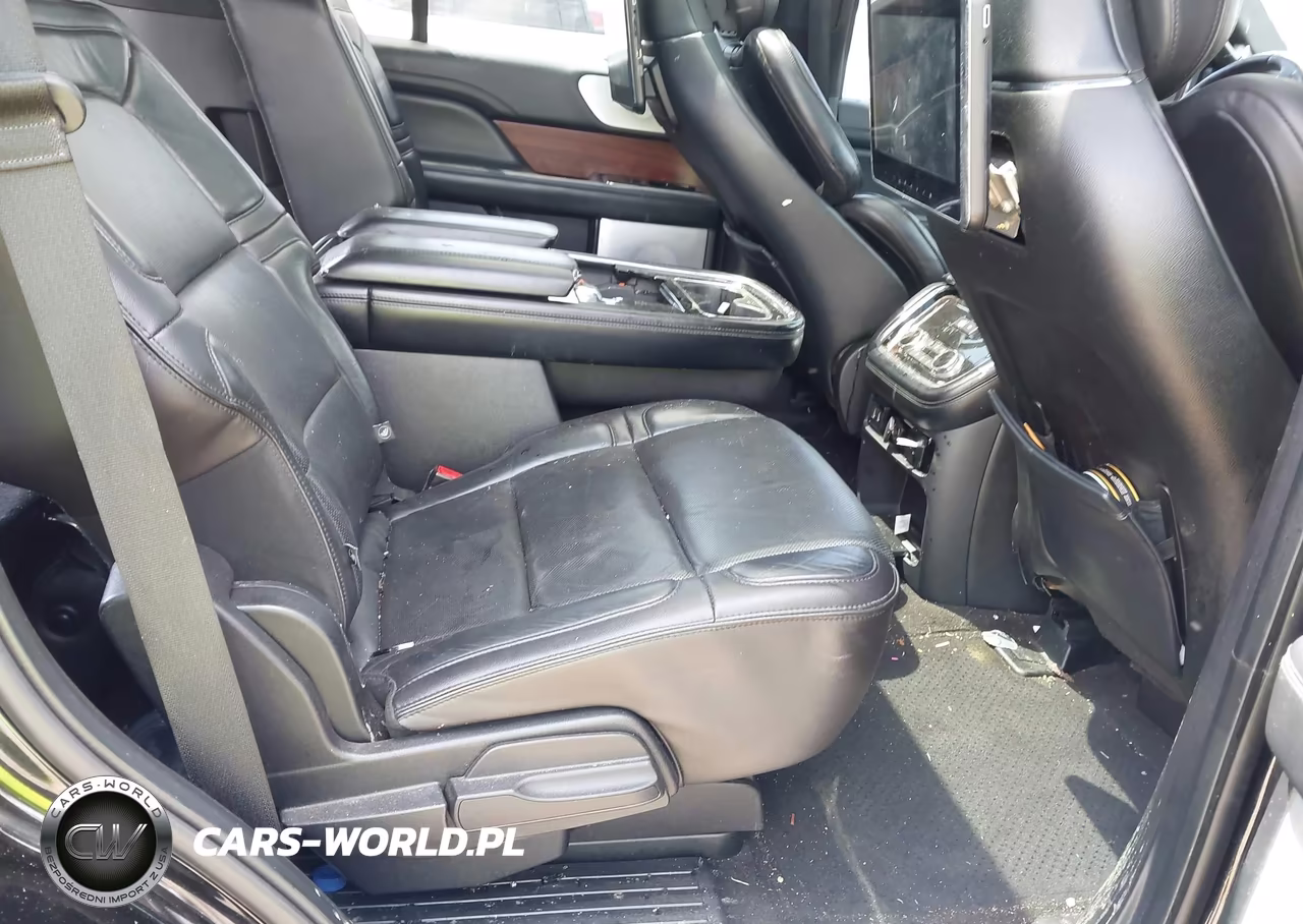 2018 Lincoln Navigator Reserve VIN:5LMJJ2LT7JEL11845 - 8