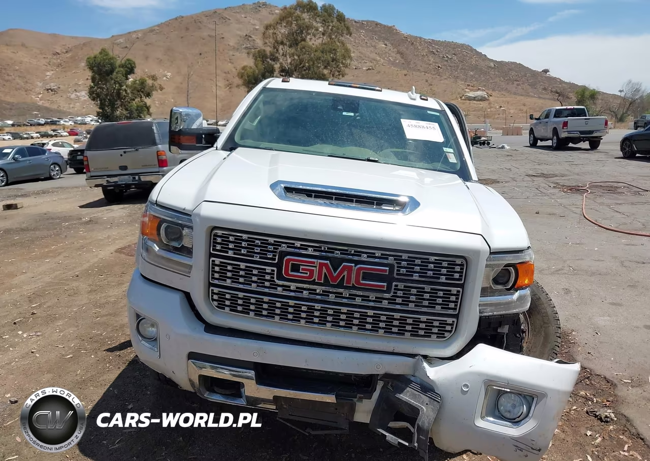 2018 GMC Sierra 3500Hd Denali VIN:1GT42YEYXJF211326 - 12
