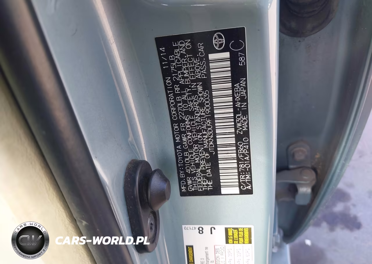 2015 Toyota Prius Two VIN:JTDKN3DU9F1900035 - 9
