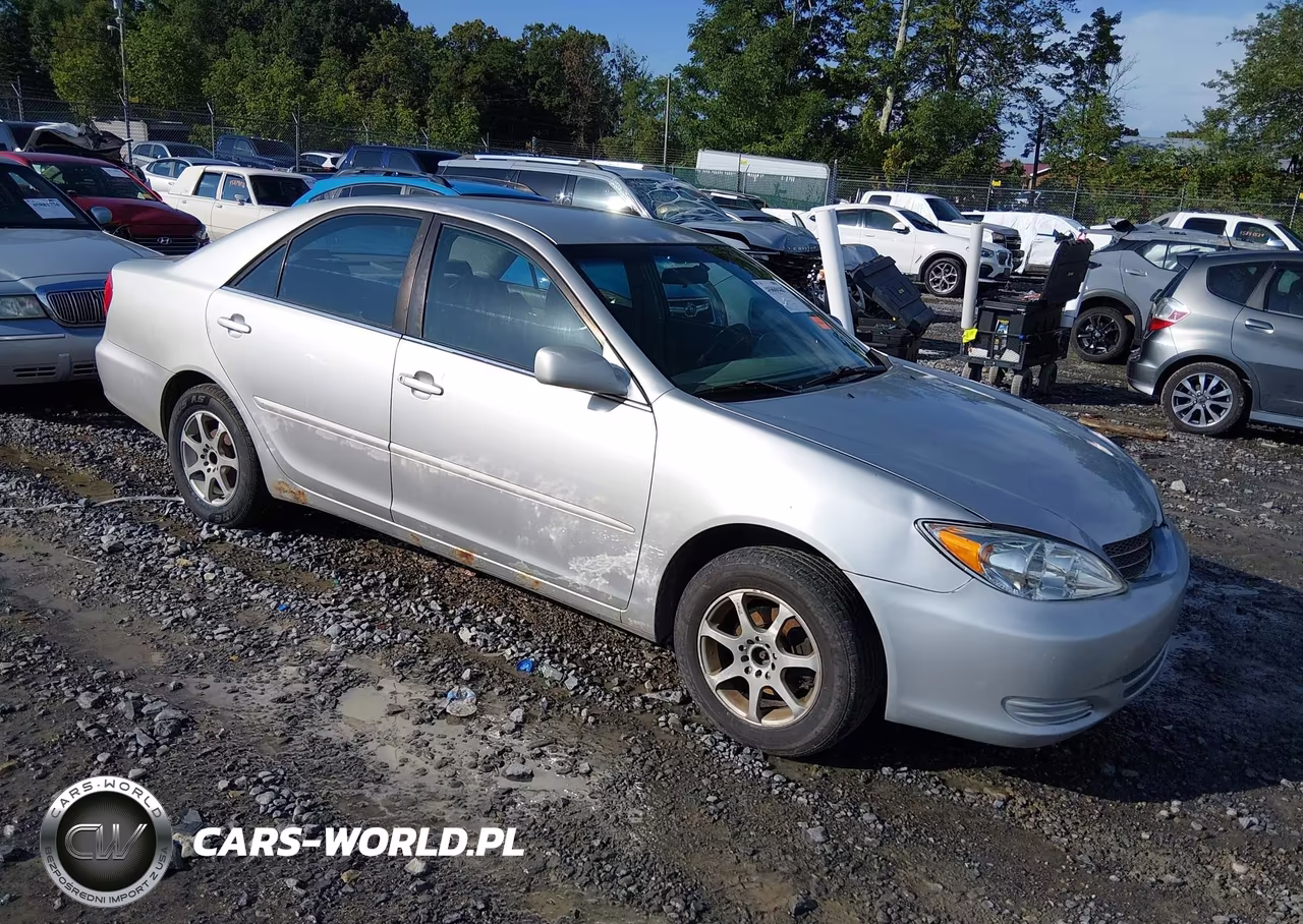 2004 Toyota Camry Le