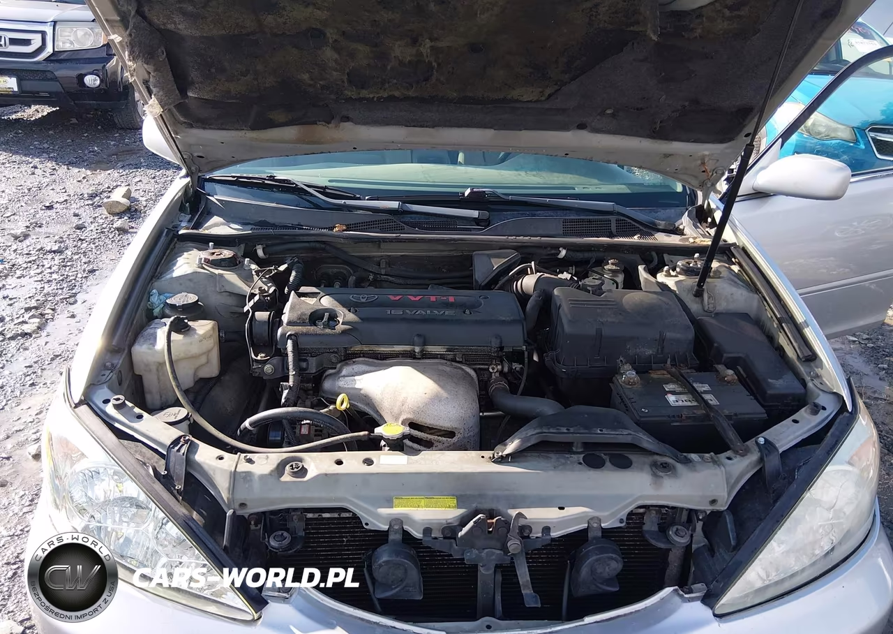 2004 Toyota Camry Le VIN:4T1BE32K14U296585 - 10