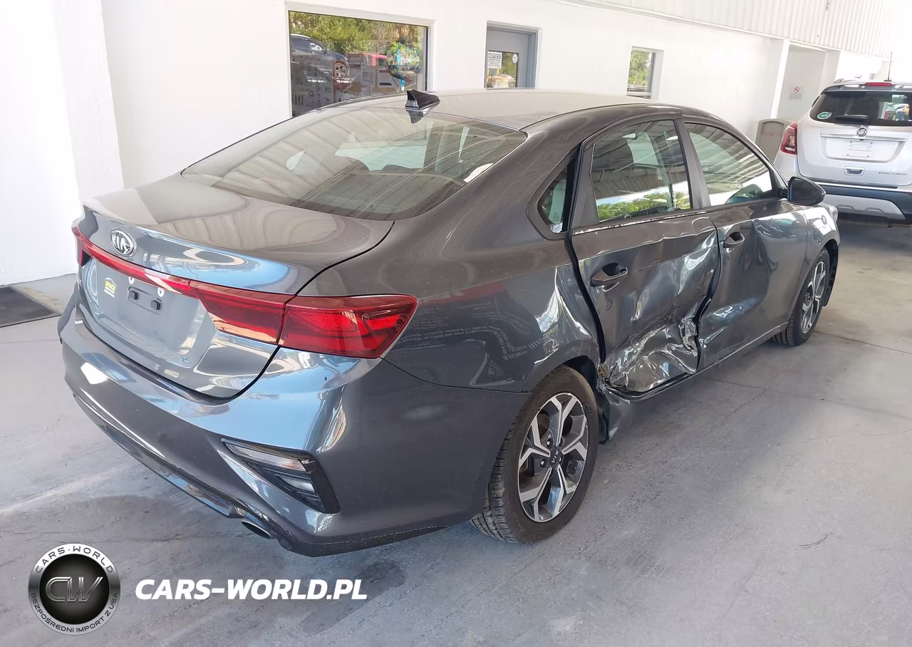 2020 Kia Forte Lxs VIN:3KPF24AD9LE205678 - 4