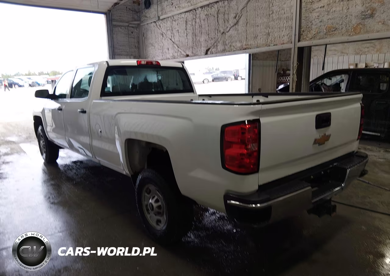 2018 Chevrolet Silverado 2500Hd Wt VIN:1GC1KUEG2JF260474 - 3
