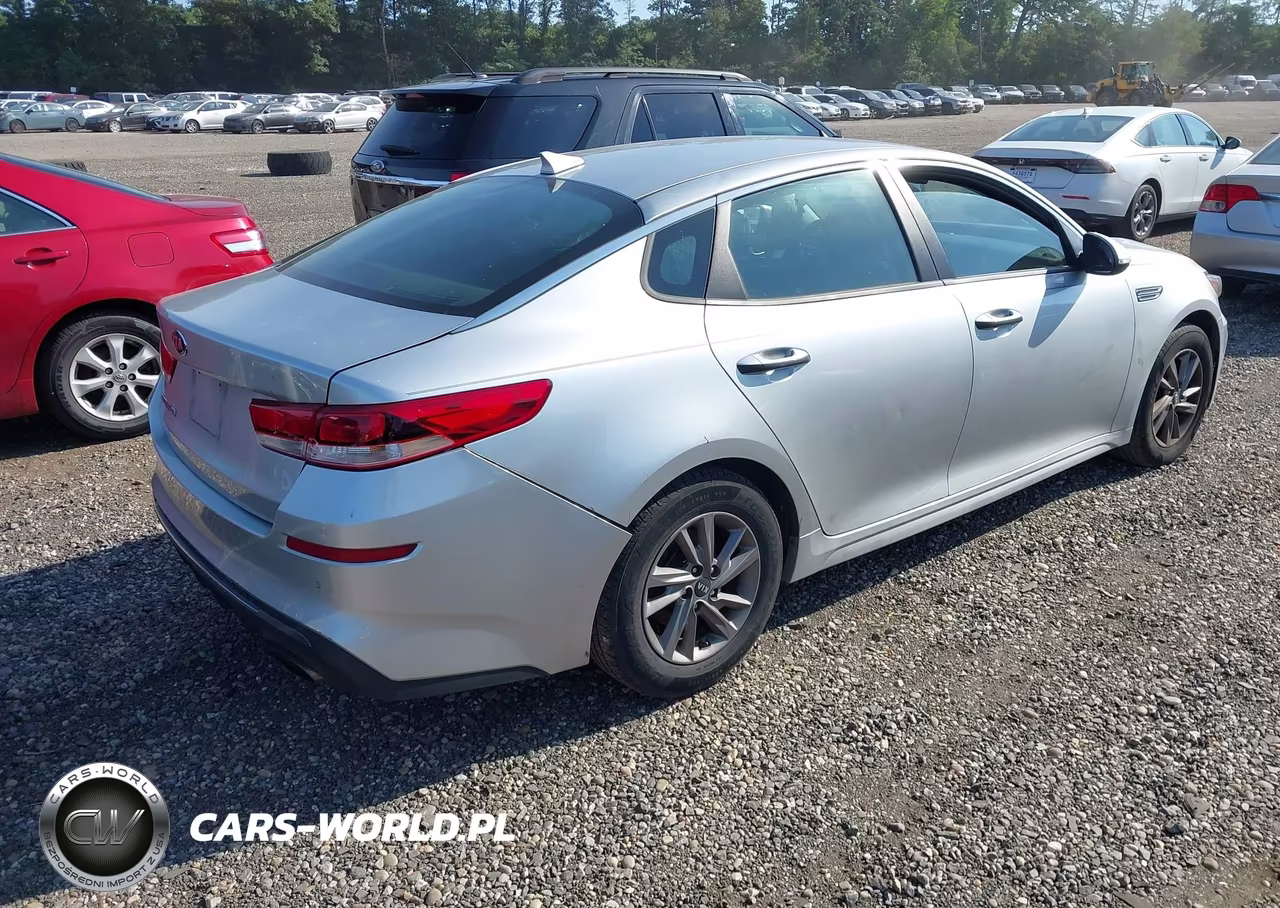 2020 Kia Optima Lx VIN:5XXGT4L39LG396709 - 4