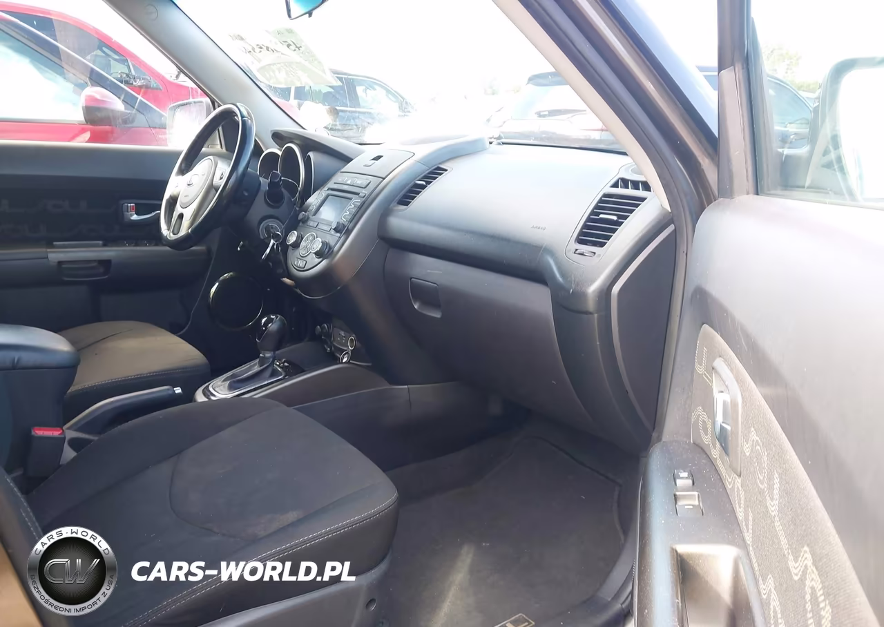 2013 Kia Soul + VIN:KNDJT2A64D7484410 - 5