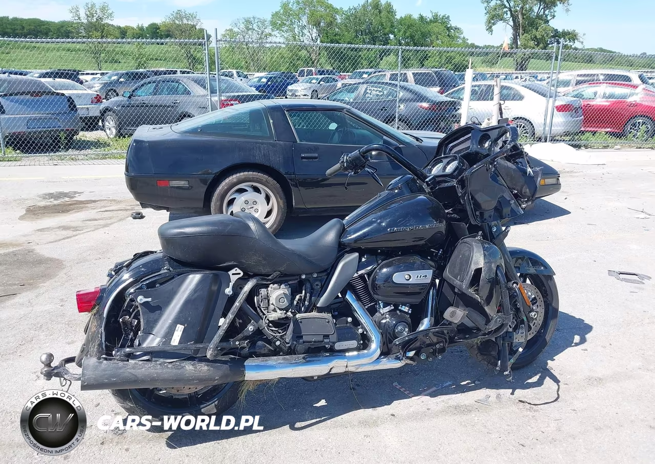 2020 Harley-Davidson Fltrk VIN:1HD1KZF18LB668252 - 11