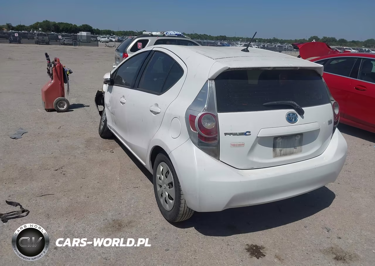 2012 Toyota Prius C Two VIN:JTDKDTB39C1010479 - 3