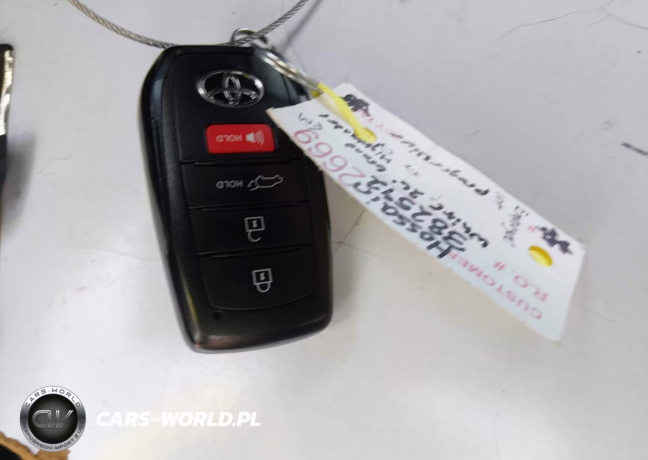 2026 Toyota Grand Highlander Hybrid Xle VIN:5TDACAB56TS086765 - 11