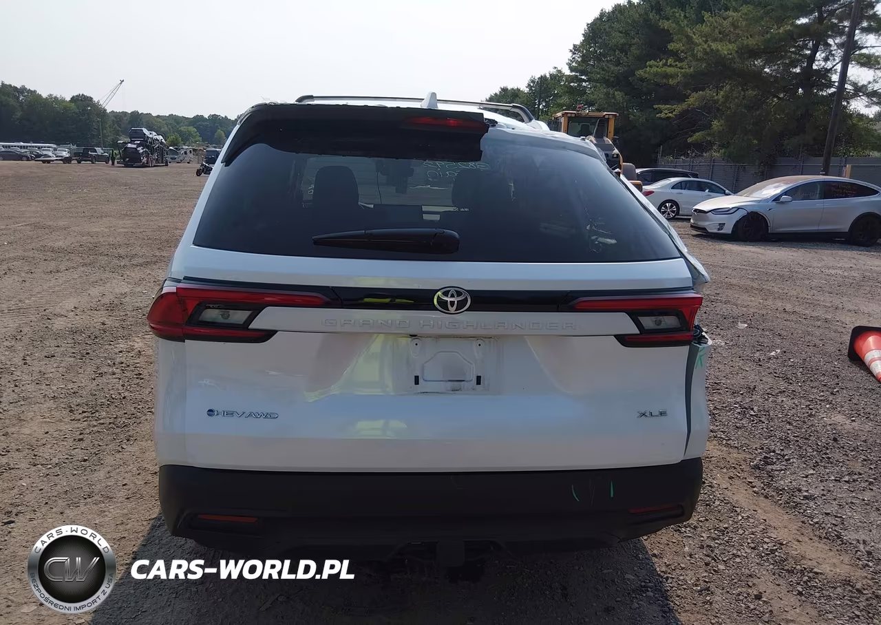 2026 Toyota Grand Highlander Hybrid Xle VIN:5TDACAB56TS086765 - 17