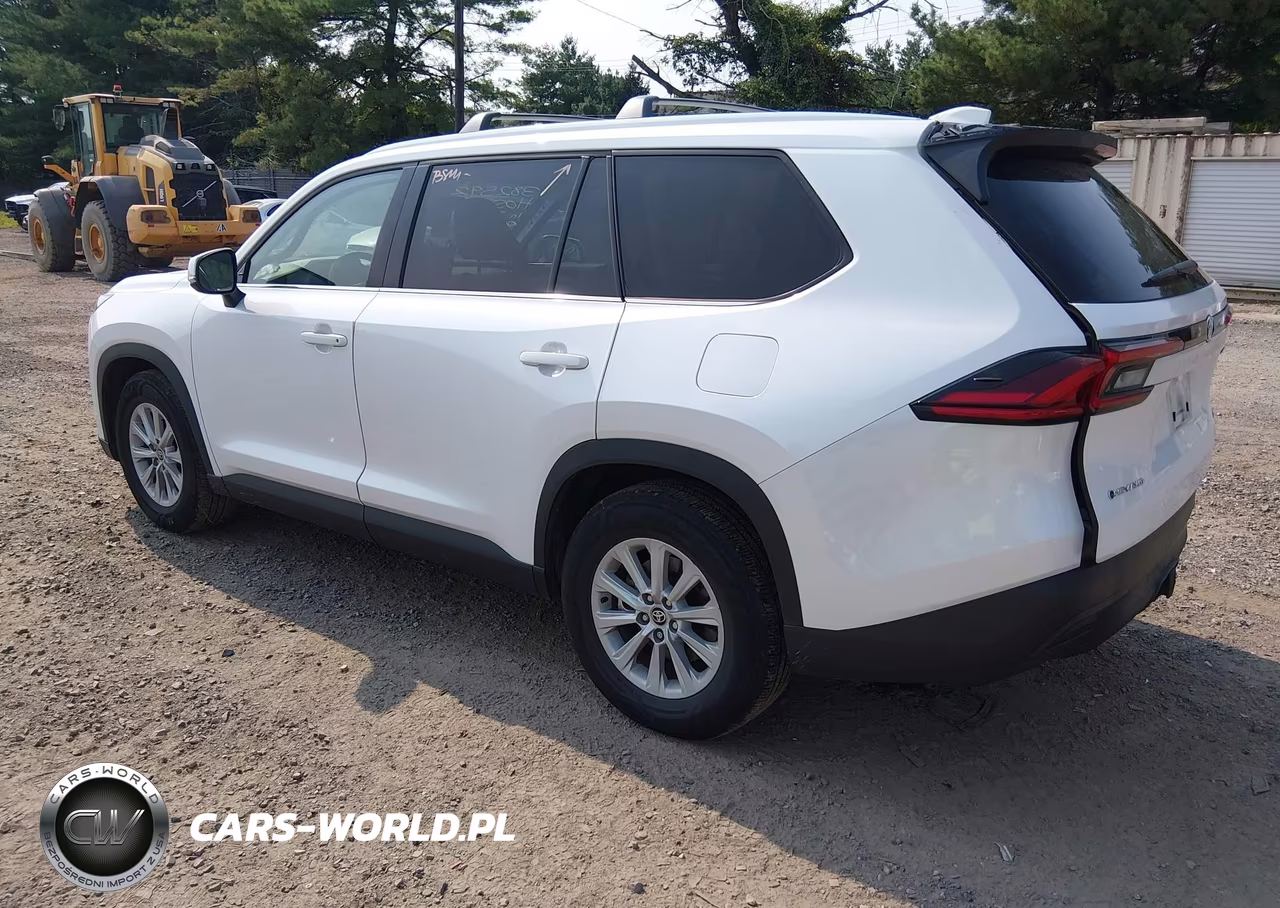 2026 Toyota Grand Highlander Hybrid Xle VIN:5TDACAB56TS086765 - 3