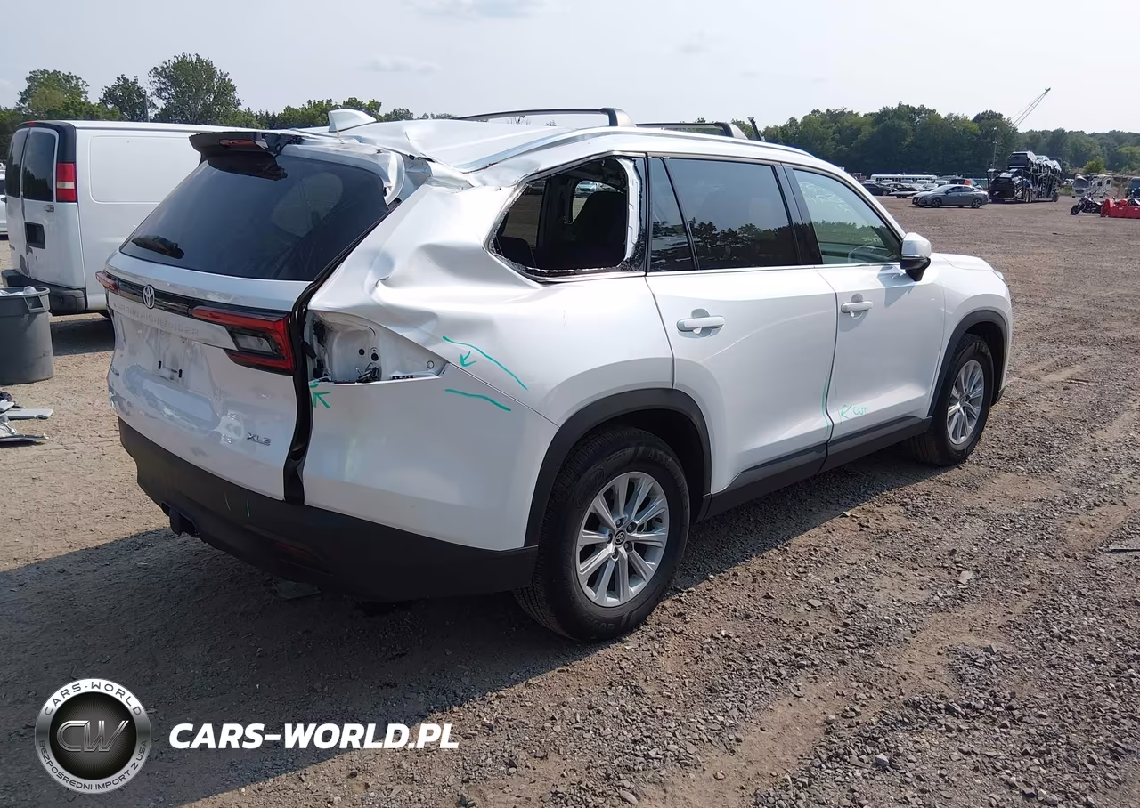 2026 Toyota Grand Highlander Hybrid Xle VIN:5TDACAB56TS086765 - 4