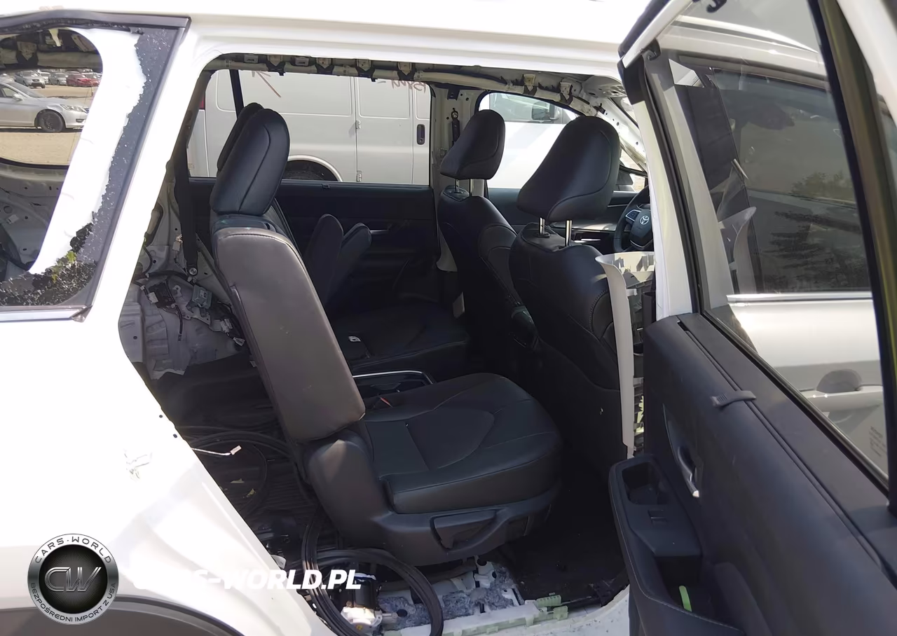 2026 Toyota Grand Highlander Hybrid Xle VIN:5TDACAB56TS086765 - 8