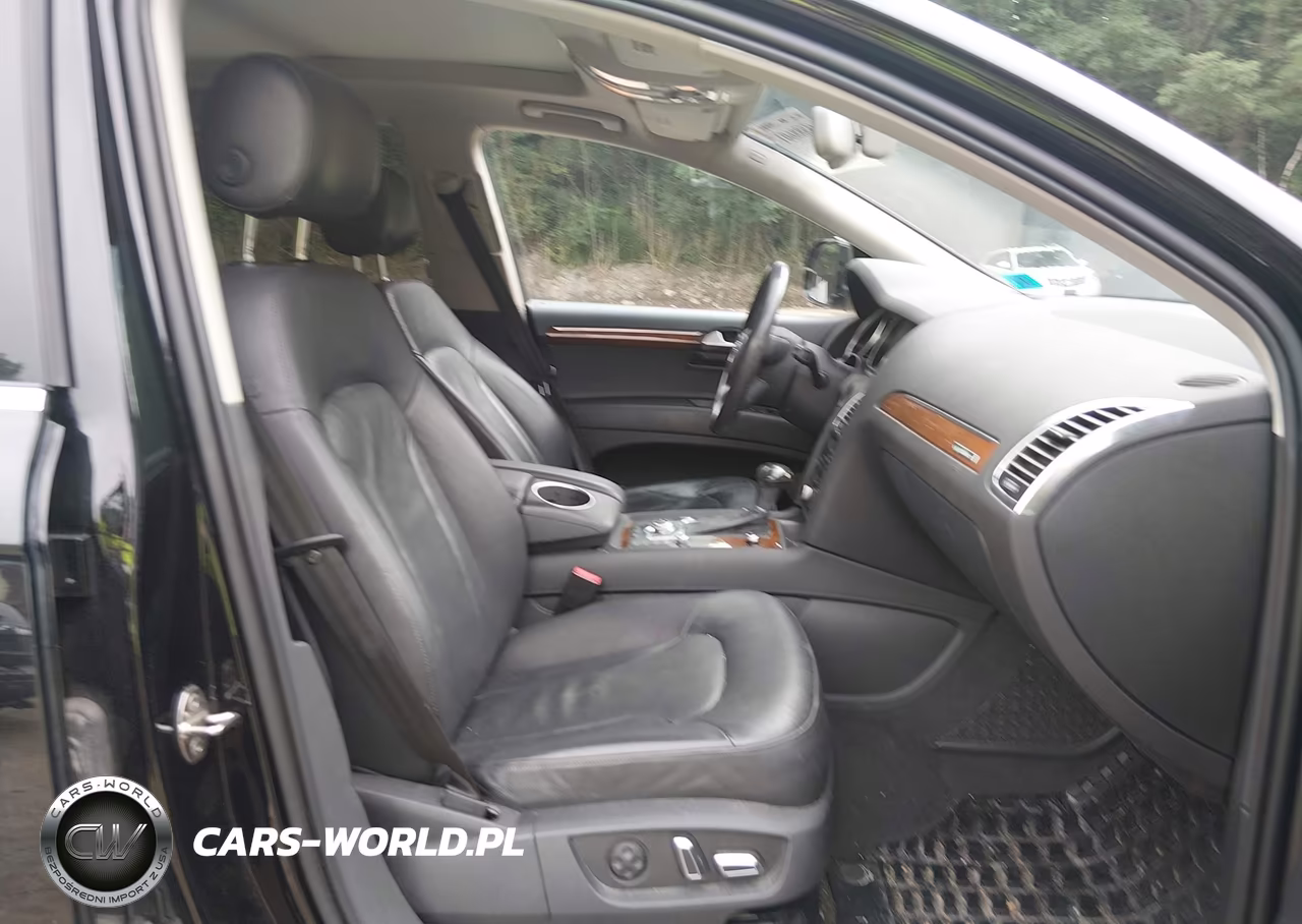 2014 Audi Q7 3.0T Premium VIN:WA1LGAFE3ED017662 - 5