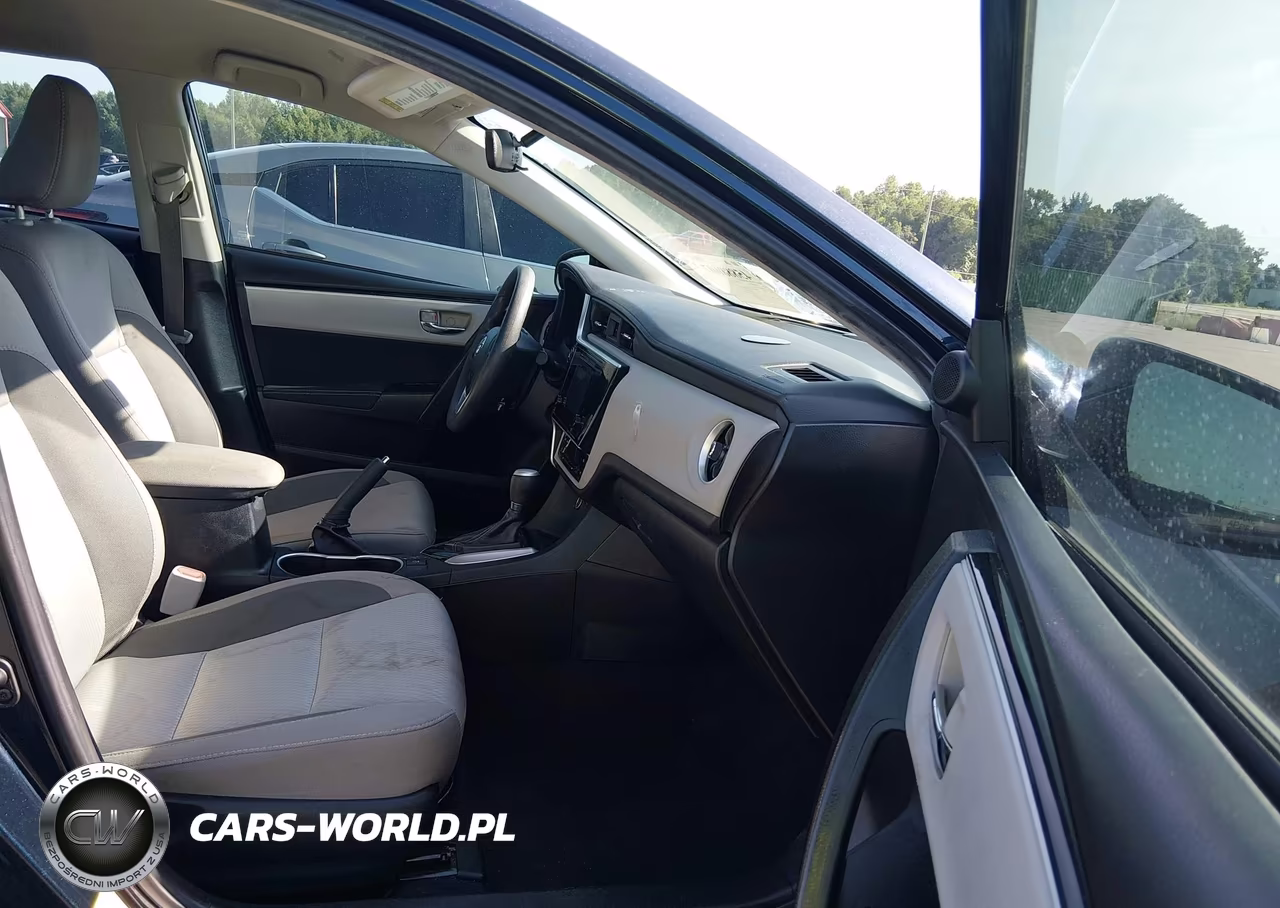 2019 Toyota Corolla Le VIN:2T1BURHE6KC212914 - 5