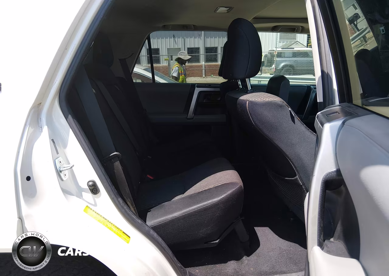 2011 Toyota 4Runner Sr5 V6 VIN:JTEZU5JR0B5023835 - 8