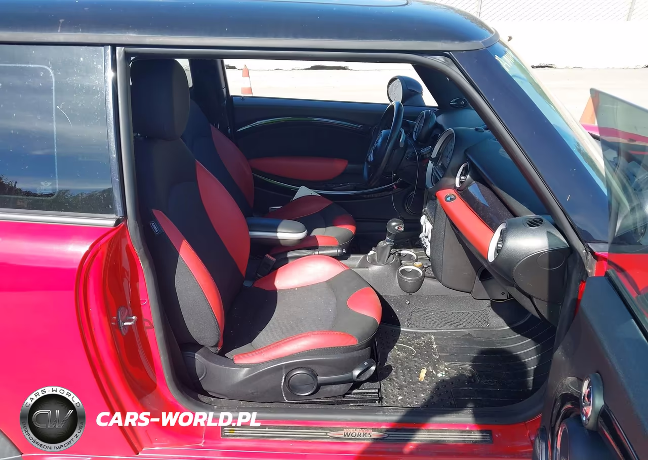 2010 Mini Cooper S VIN:WMWMF7C55ATW89627 - 5