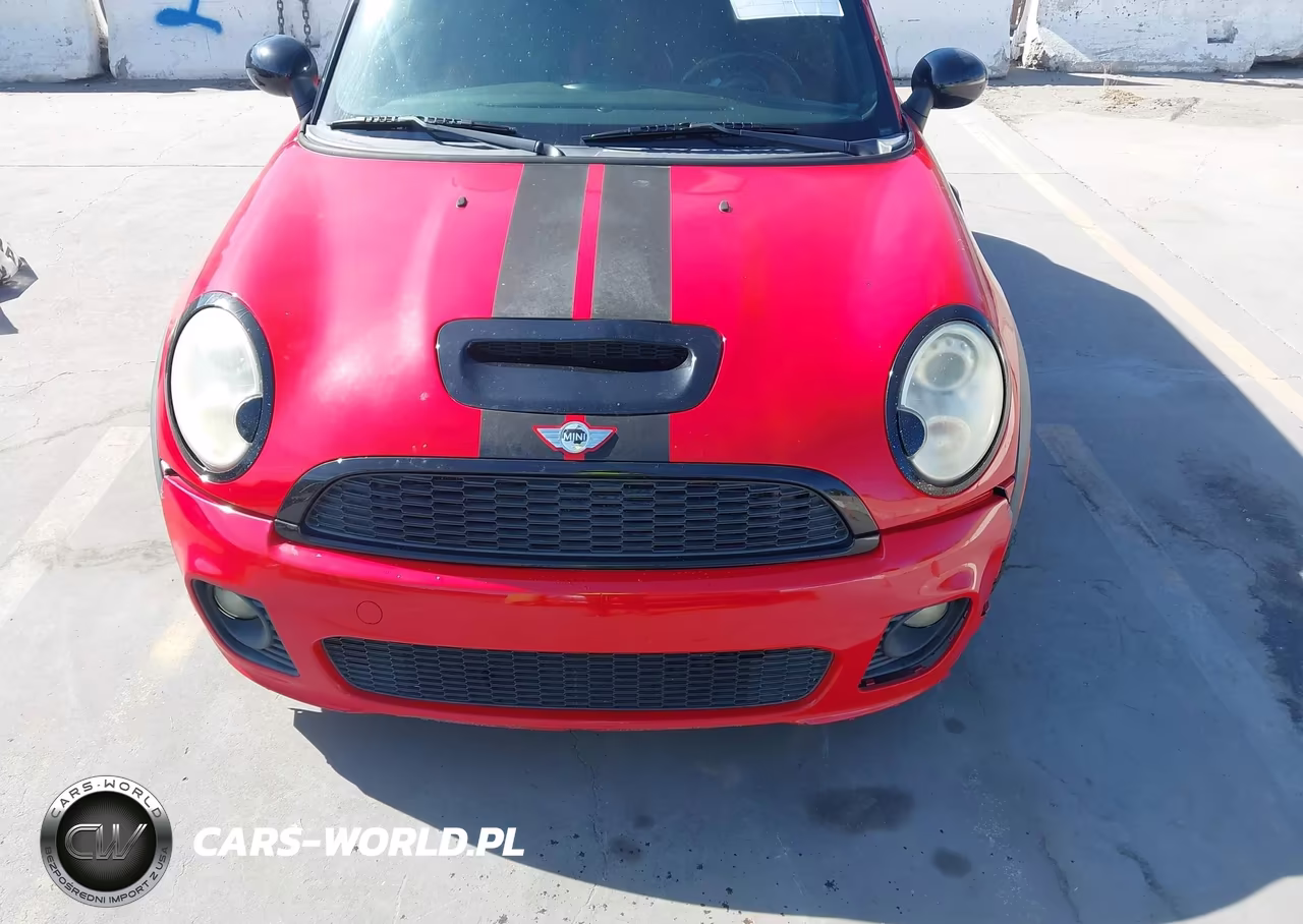 2010 Mini Cooper S VIN:WMWMF7C55ATW89627 - 6