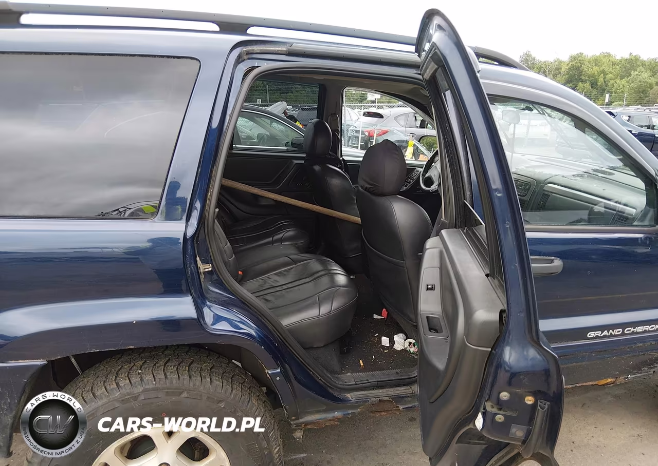 2004 Jeep Grand Cherokee Laredo VIN:1J4GW48S34C223206 - 8