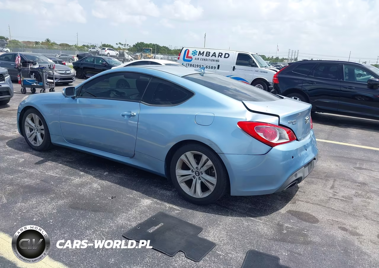 2011 Hyundai Genesis 3.8 Grand Touring VIN:KMHHU6KH7BU063293 - 3