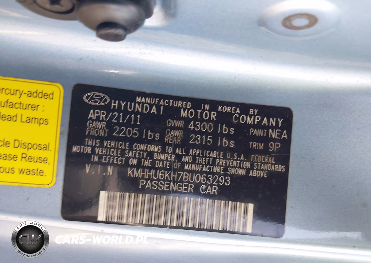 2011 Hyundai Genesis 3.8 Grand Touring VIN:KMHHU6KH7BU063293 - 9