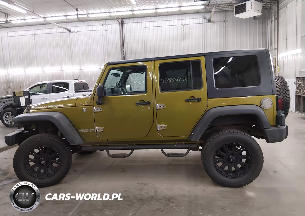 2007 Jeep Wrangler Unlimited Rubicon VIN:1J4GA69167L166407 - 14