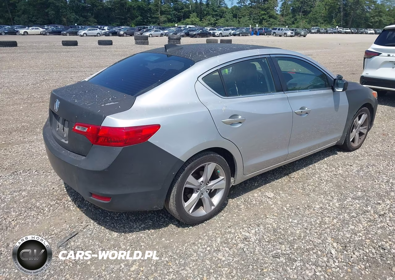 2013 Acura Ilx 2.0L VIN:19VDE1F72DE009026 - 4