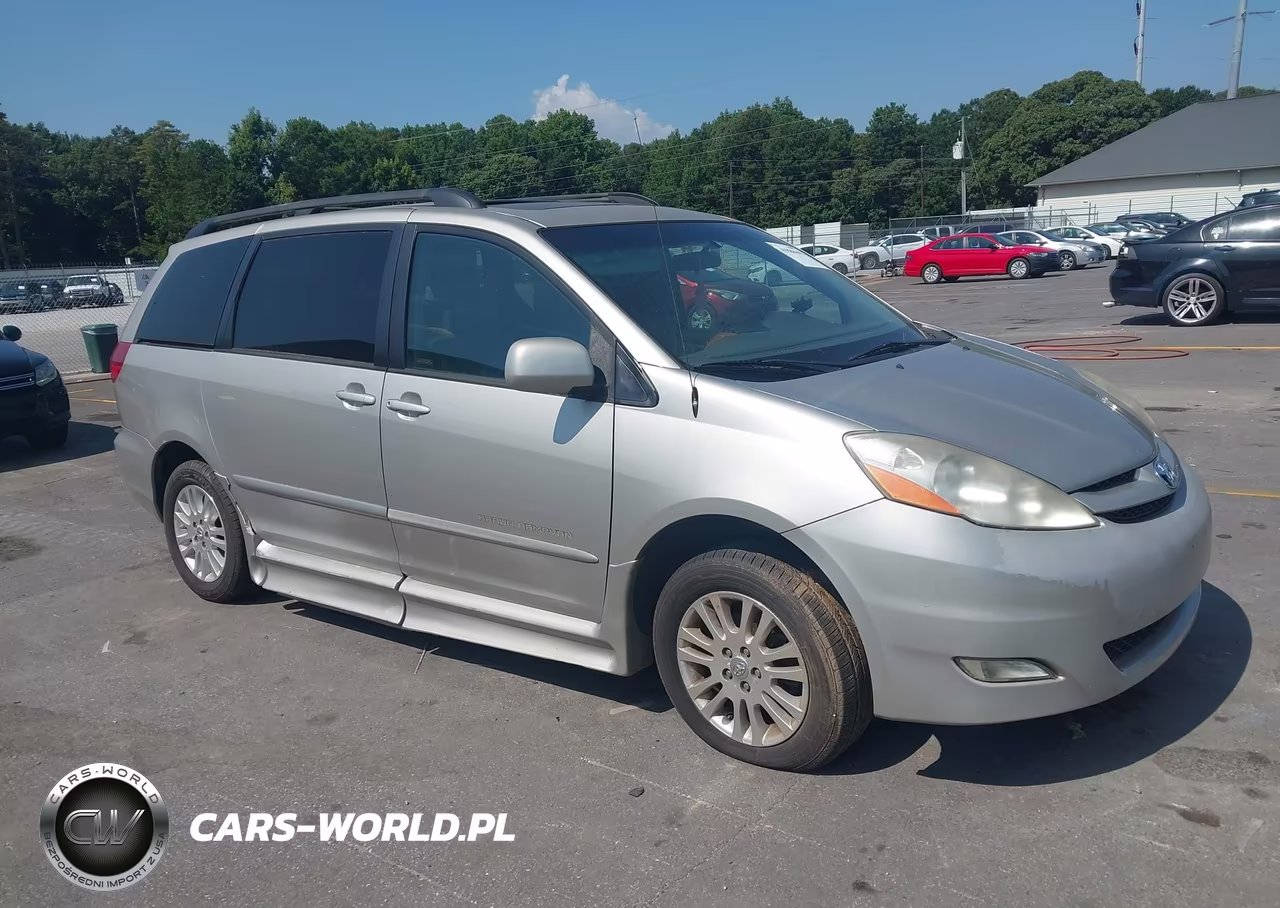 2008 Toyota Sienna