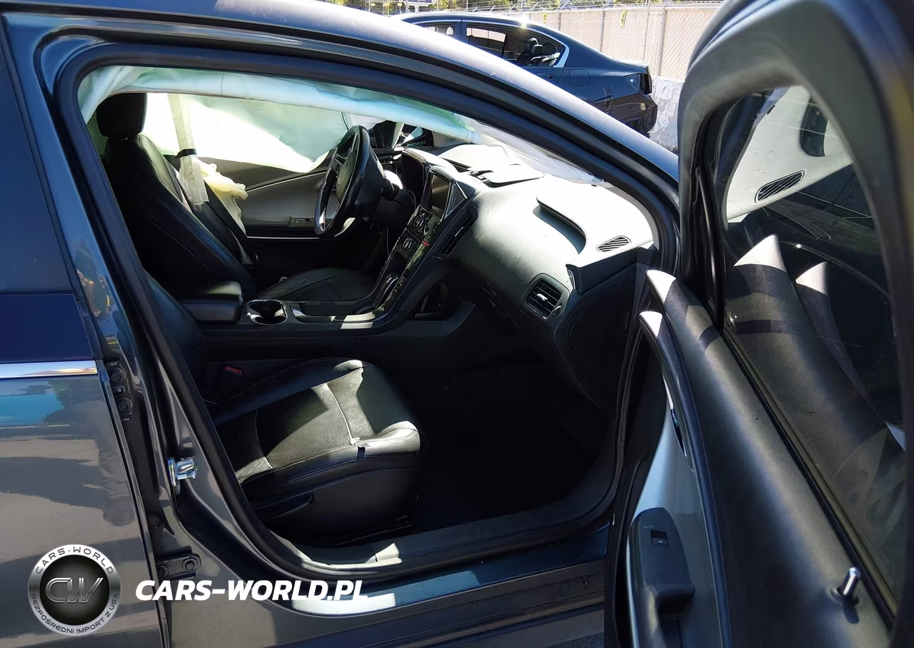 2011 Chevrolet Volt VIN:1G1RD6E46BU101879 - 5