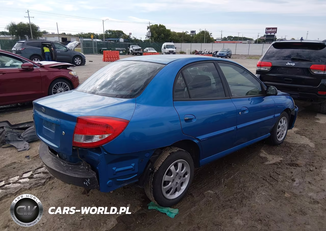 2003 Kia Rio VIN:KNADC125X36228982 - 4