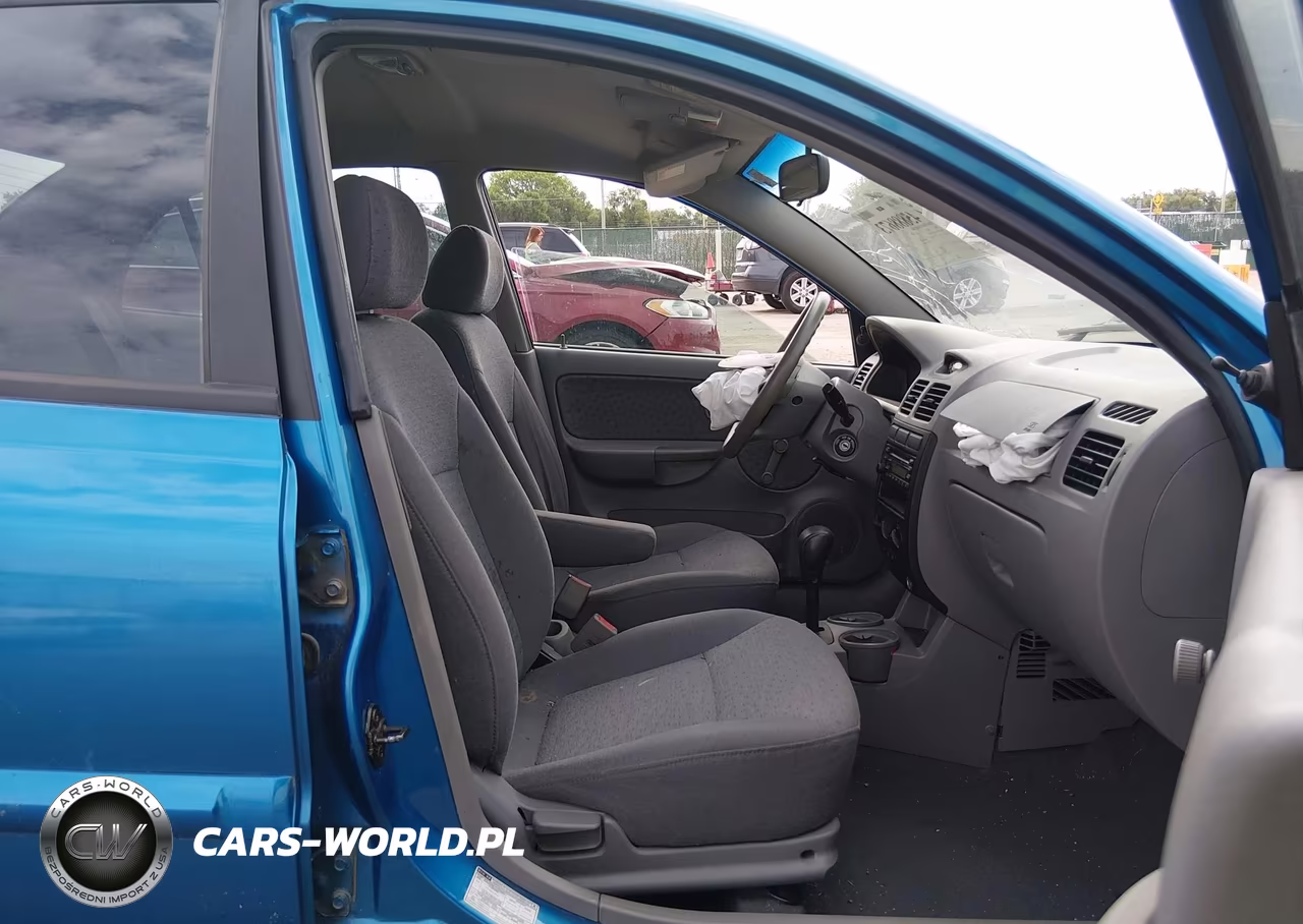 2003 Kia Rio VIN:KNADC125X36228982 - 5