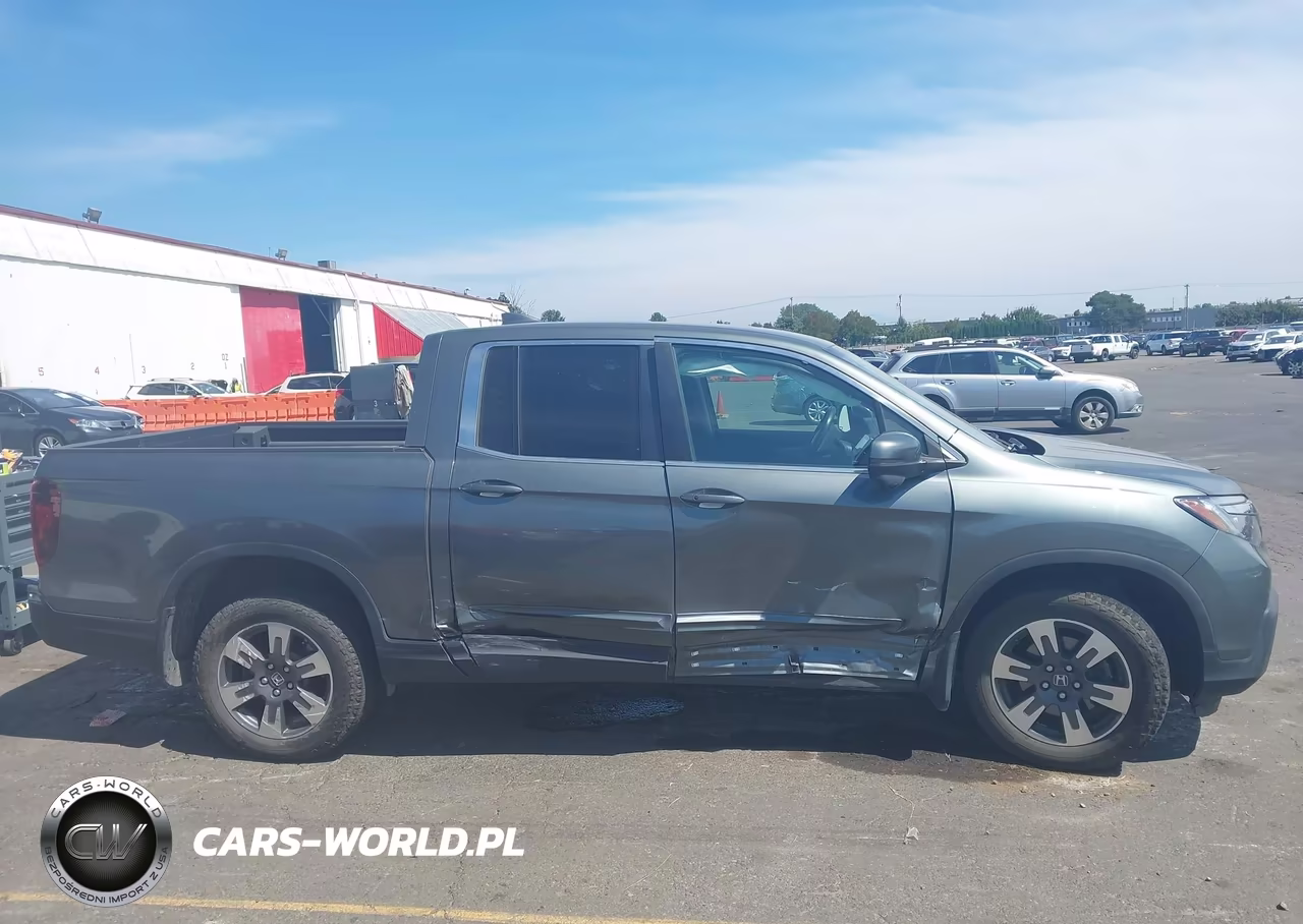2018 Honda Ridgeline Rtl-T VIN:5FPYK3F62JB005379 - 13