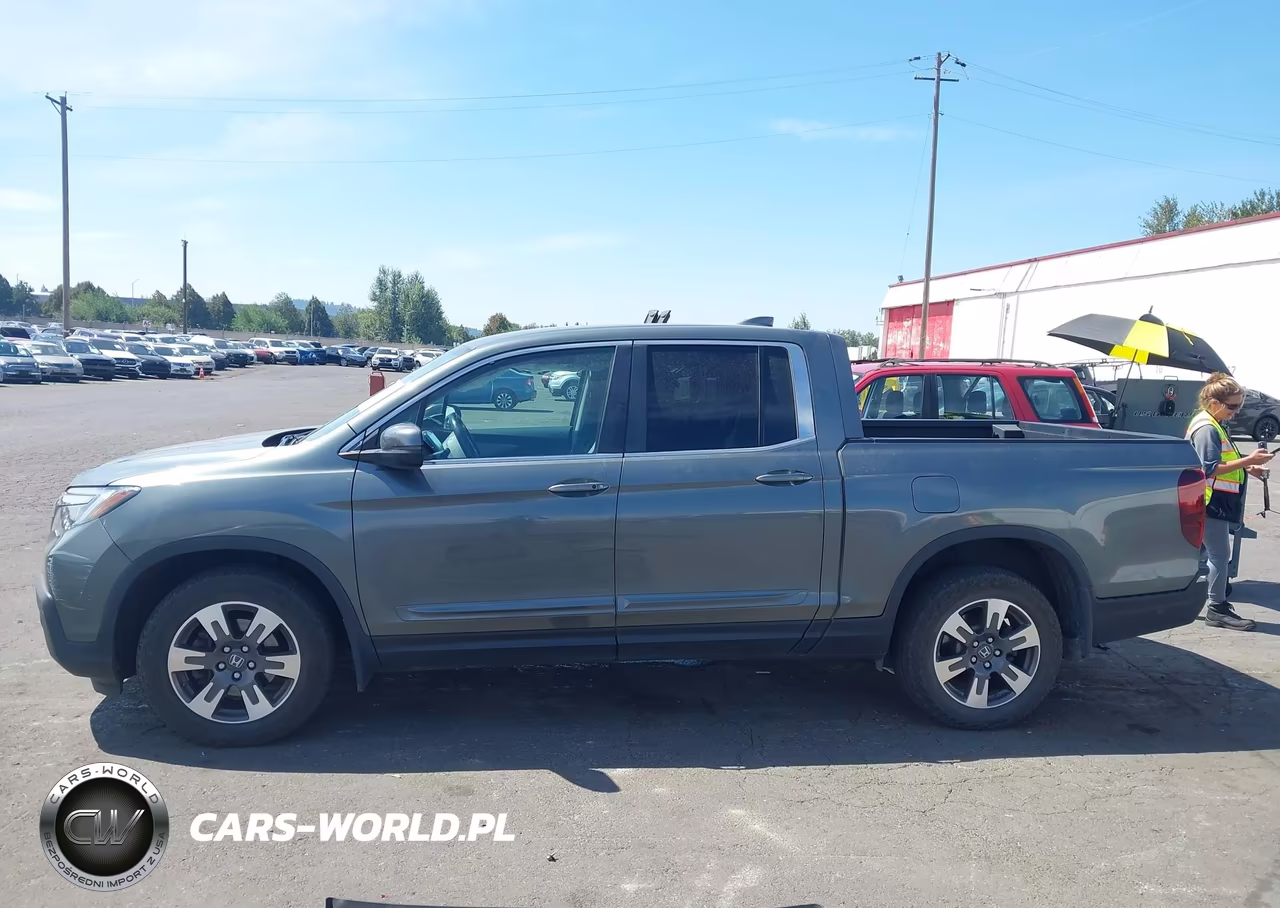 2018 Honda Ridgeline Rtl-T VIN:5FPYK3F62JB005379 - 14