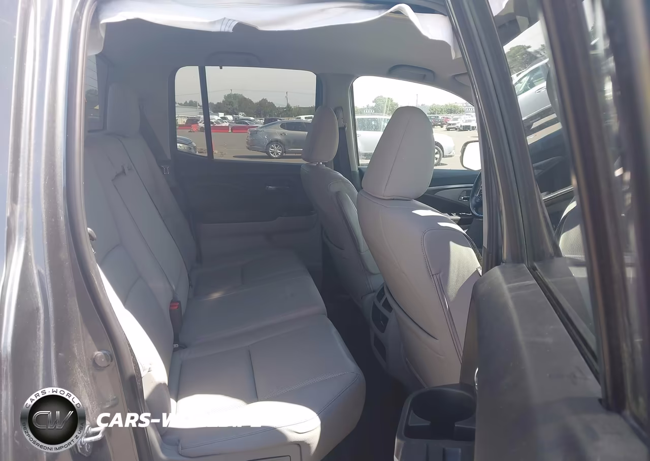2018 Honda Ridgeline Rtl-T VIN:5FPYK3F62JB005379 - 8
