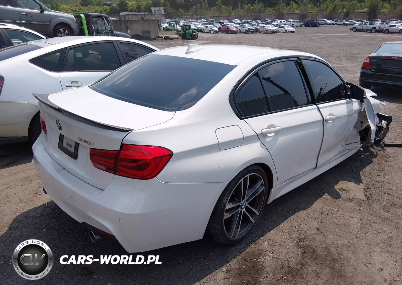 2018 BMW 340I VIN:WBA8B3G59JNV01115 - 4