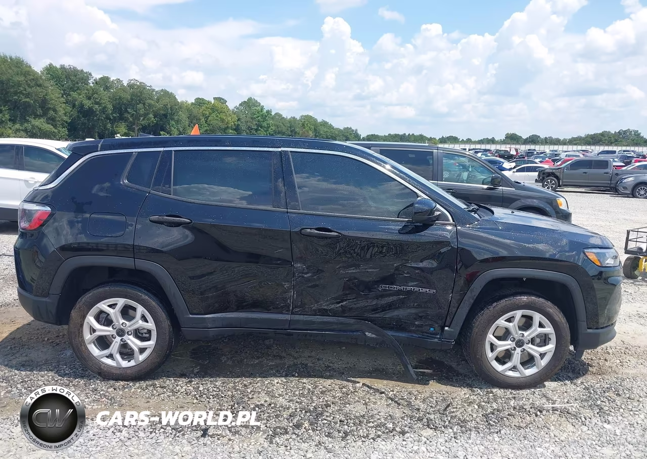 2025 Jeep Compass Sport 4X4 VIN:3C4NJDAN0ST531757 - 13