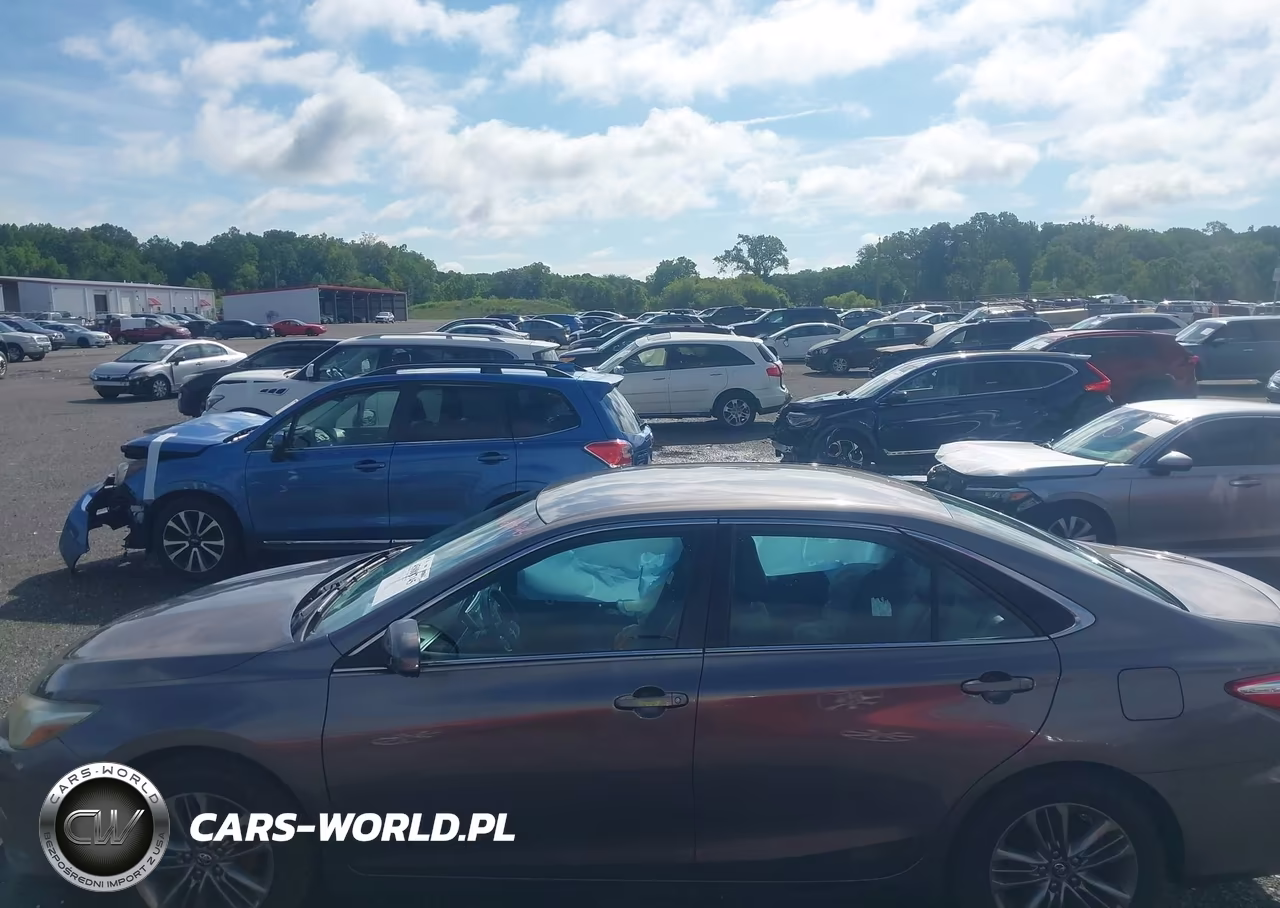 2016 Toyota Camry Se VIN:4T1BF1FK7GU244278 - 14